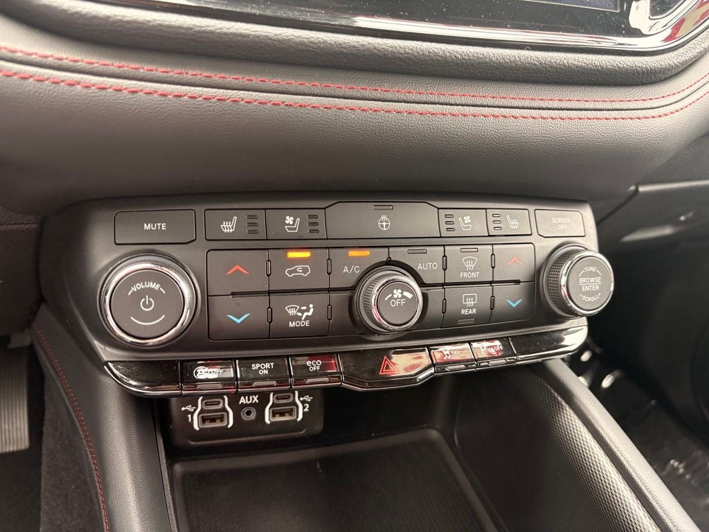 2024 Dodge Durango GT Plus 1-Owner / Clean Carfax / Full Speed Forward Collis
