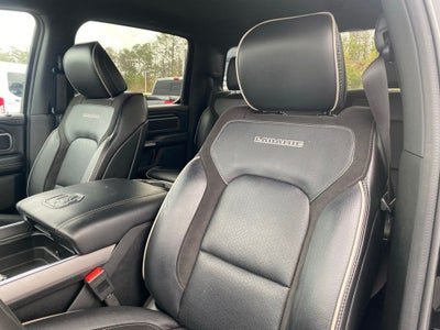 2024 RAM 1500 Laramie 1-Owner / Navigation / Apple CarPlay/Android Auto