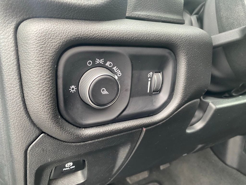 2024 RAM 1500 Laramie 1-Owner / Navigation / Apple CarPlay/Android Auto