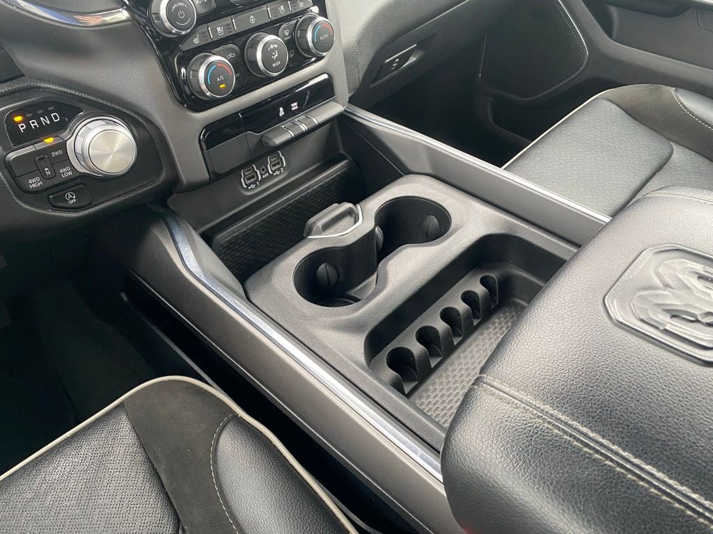 2024 RAM 1500 Laramie 1-Owner / Navigation / Apple CarPlay/Android Auto