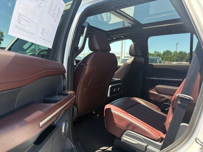 2024 Ford Expedition Limited 1-Owner / Panoramic Vista Roof