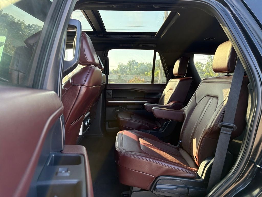 2024 Ford Expedition Limited 1-Owner / Panoramic Vista Roof / Navigation