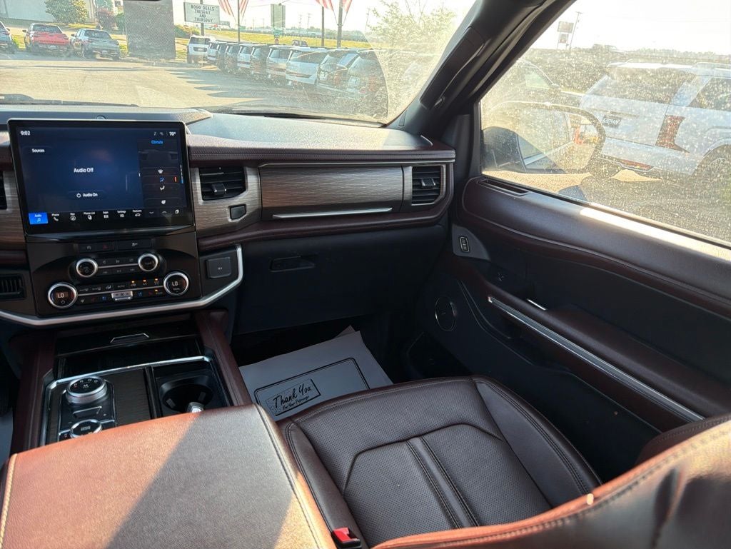 2024 Ford Expedition Limited 1-Owner / Panoramic Vista Roof / Navigation
