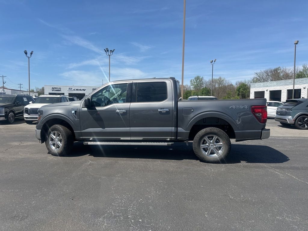2025 Ford F-150 XLT 1-Owner / Clean Carfax / Pre-Collision Assist / Ac