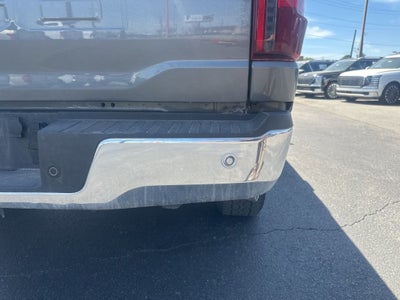 2025 Ford F-150 XLT 1-Owner / Clean Carfax / Pre-Collision Assist / Ac