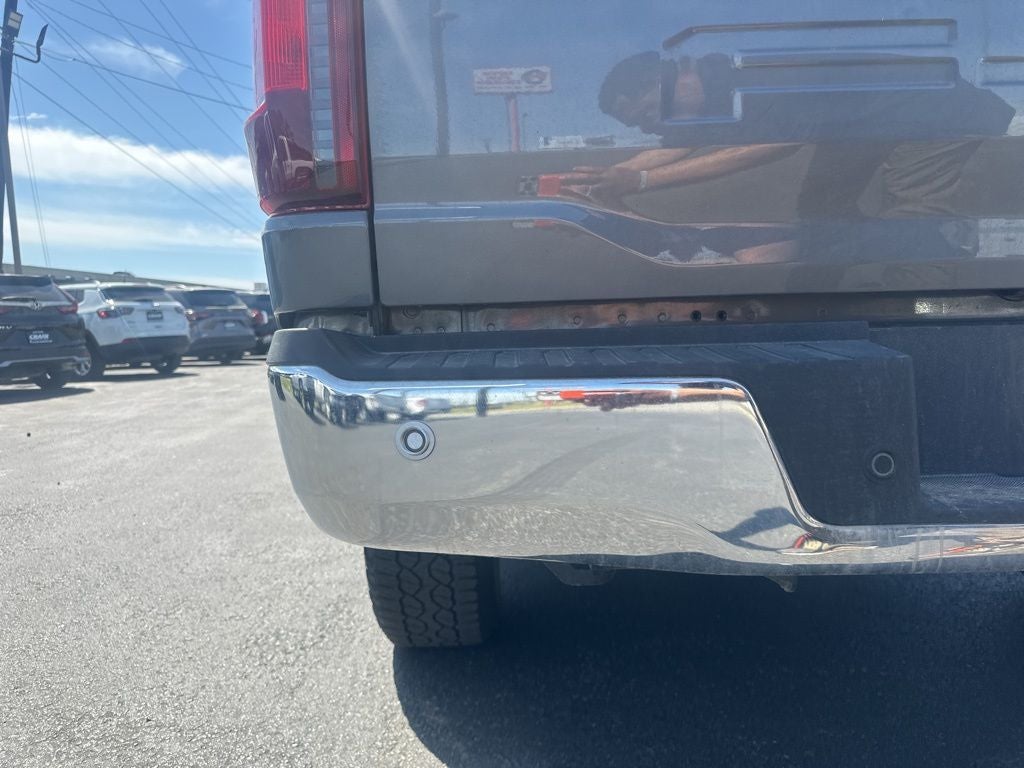 2025 Ford F-150 XLT 1-Owner / Clean Carfax / Pre-Collision Assist / Ac