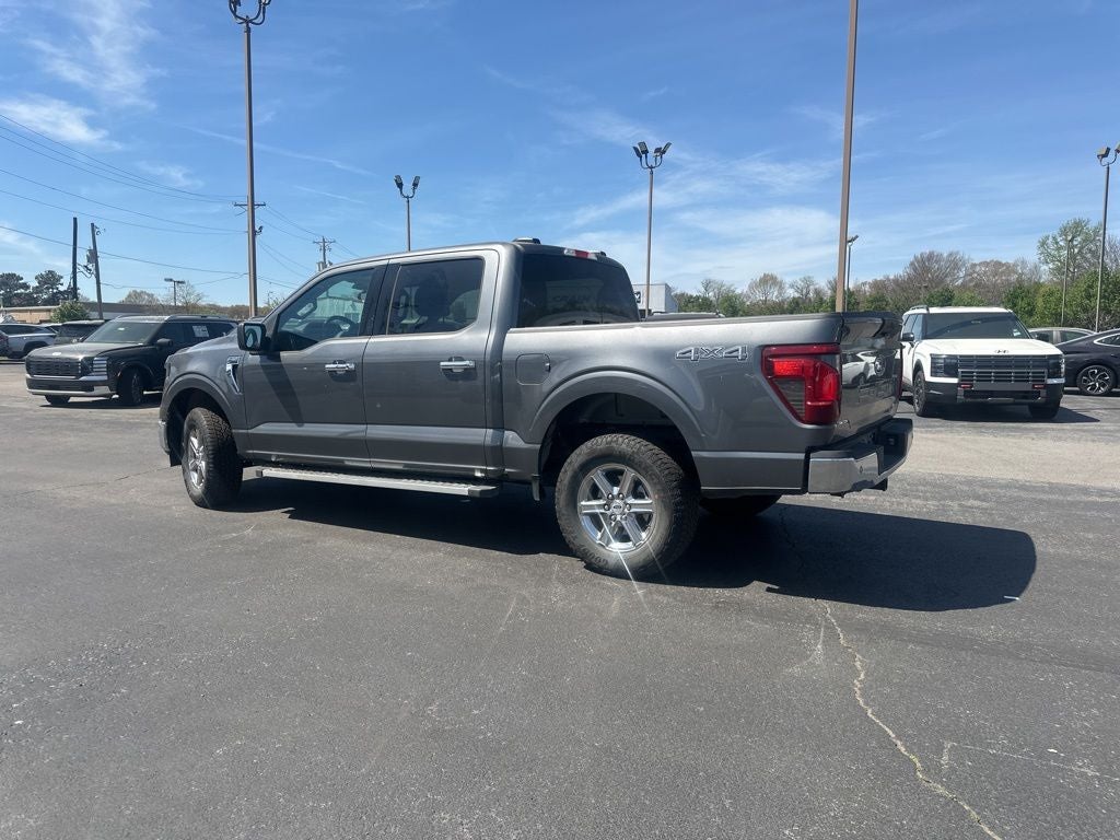 2025 Ford F-150 XLT 1-Owner / Clean Carfax / Pre-Collision Assist / Ac