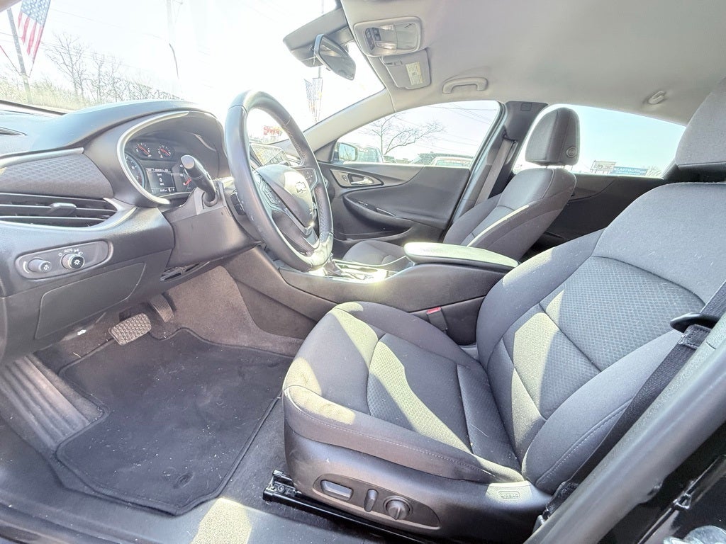 2023 Chevrolet Malibu RS