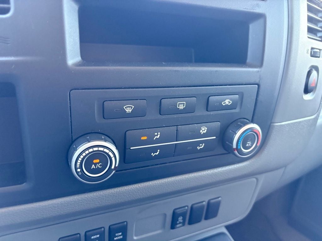 2015 Nissan NV Passenger SV