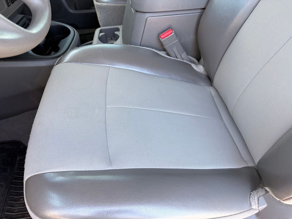 2015 Nissan NV Passenger SV
