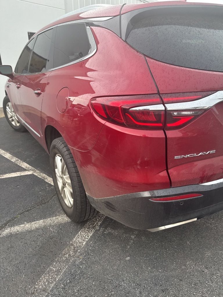 2020 Buick Enclave Essence