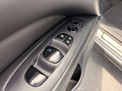 2019 Nissan Pathfinder SL FRESH TRADE | AS-IS