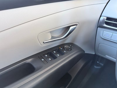 2025 Hyundai Tucson SE FWD