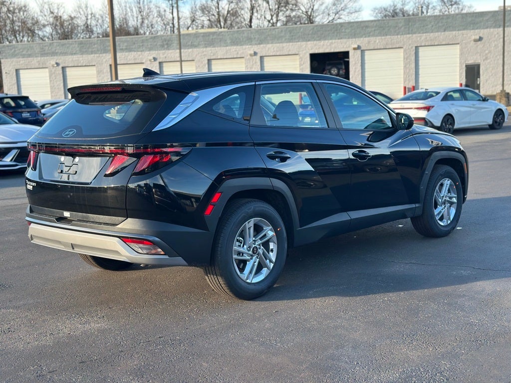 2026 Hyundai Tucson SE FWD