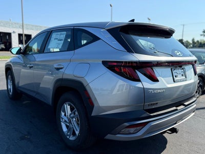 2025 Hyundai Tucson SE FWD
