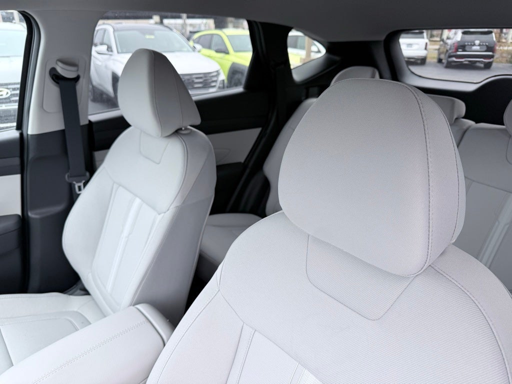 2026 Hyundai Tucson SEL FWD