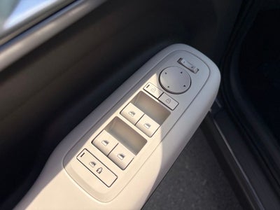 2027 Hyundai Santa Fe SE