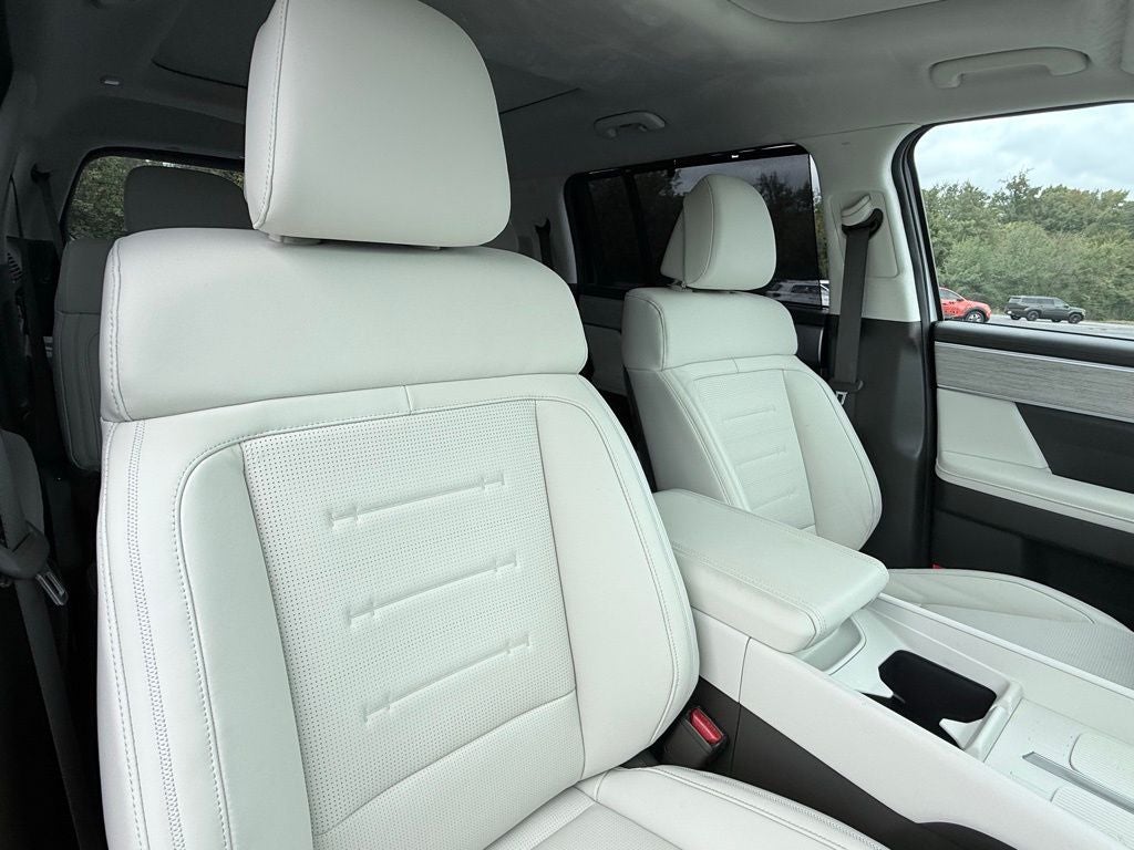 2025 Hyundai Santa Fe Hybrid Calligraphy