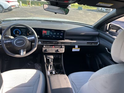 2026 Hyundai Santa Cruz SE