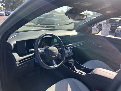 2026 Hyundai Santa Cruz SE