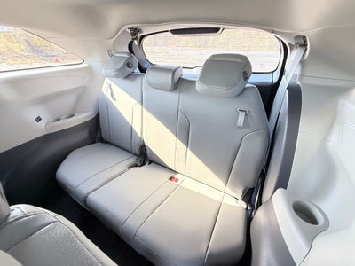 2021 Toyota Sienna XLE 7 Passenger
