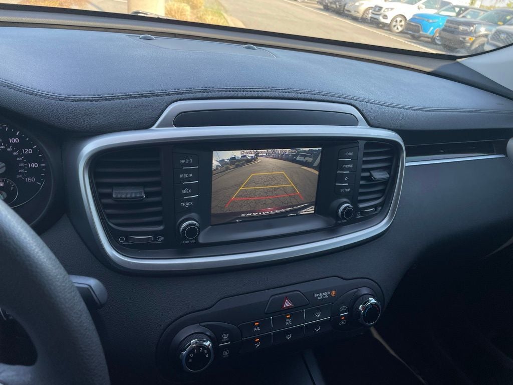 2020 Kia Sorento LX