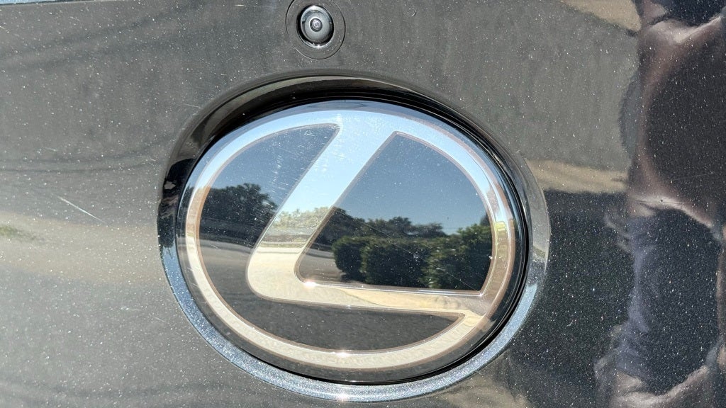 2023 Lexus RZ 450e Premium