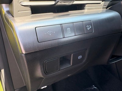 2027 Hyundai Kona SE