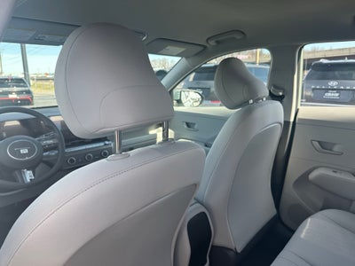 2026 Hyundai Kona SE FWD