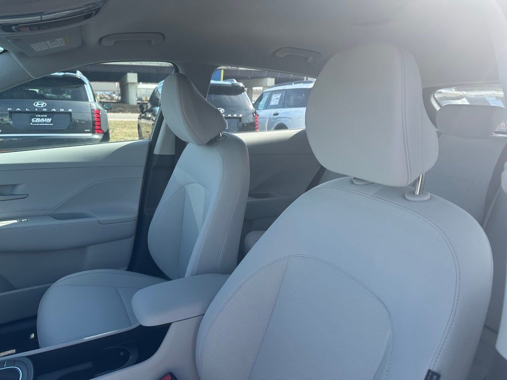 2026 Hyundai Kona SE FWD