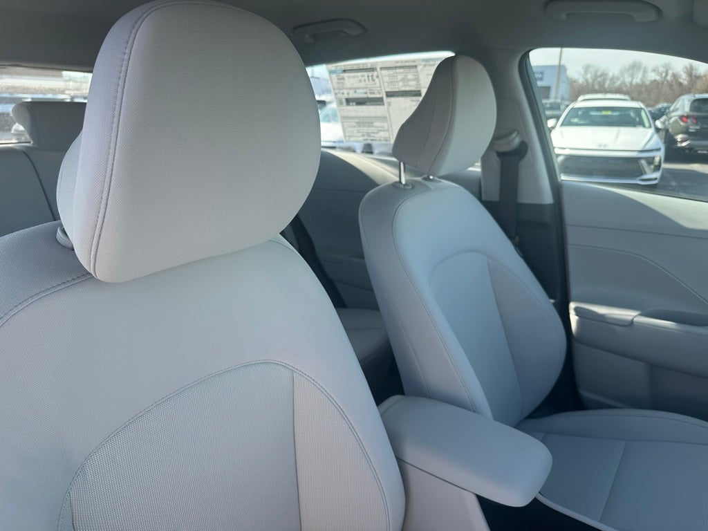 2026 Hyundai Kona SE FWD