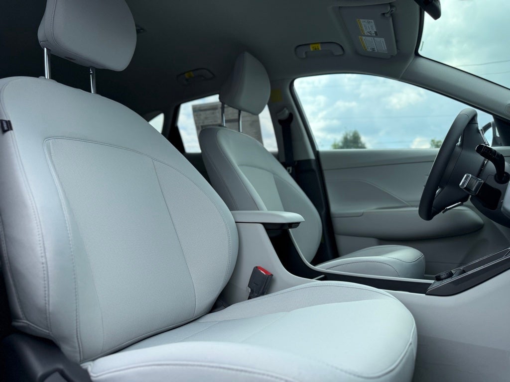 2025 Hyundai Kona Electric SEL