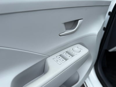 2025 Hyundai Kona Electric SEL