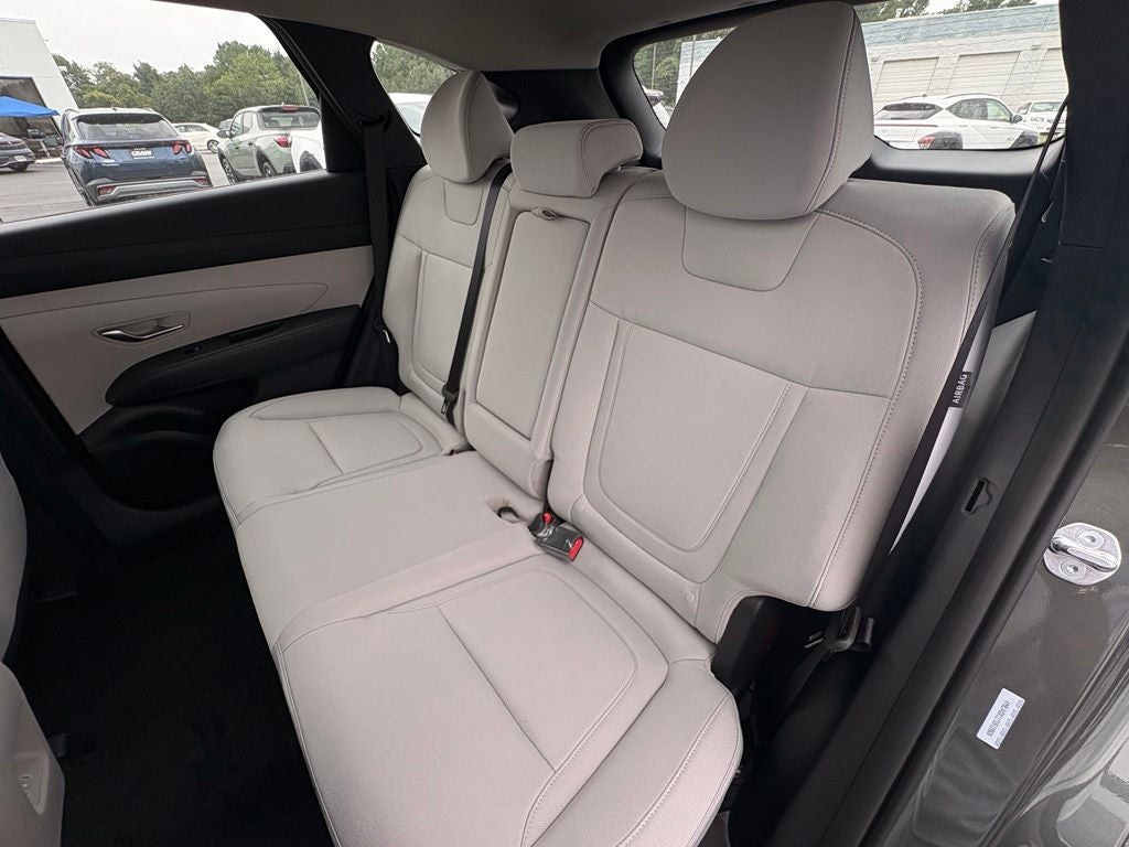 2026 Hyundai Tucson Hybrid Blue SE