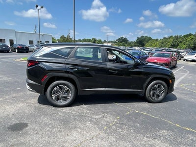 2026 Hyundai Tucson Hybrid Blue SE