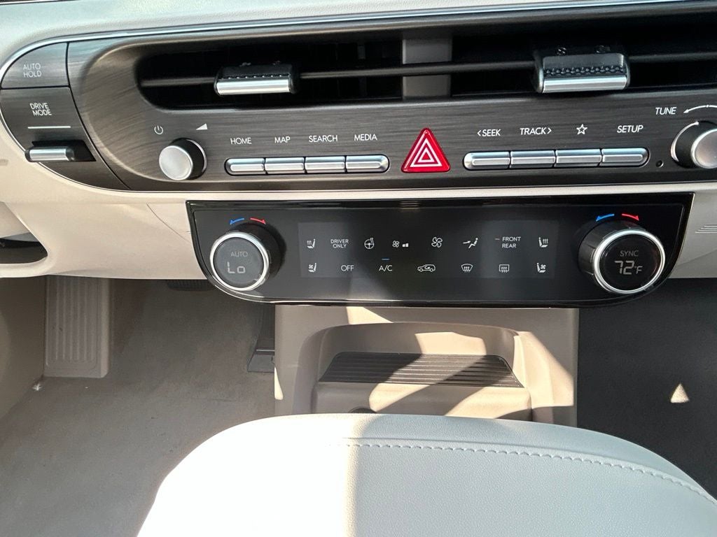 2026 Hyundai Palisade Hybrid Blue SEL Premium 7 Passenger