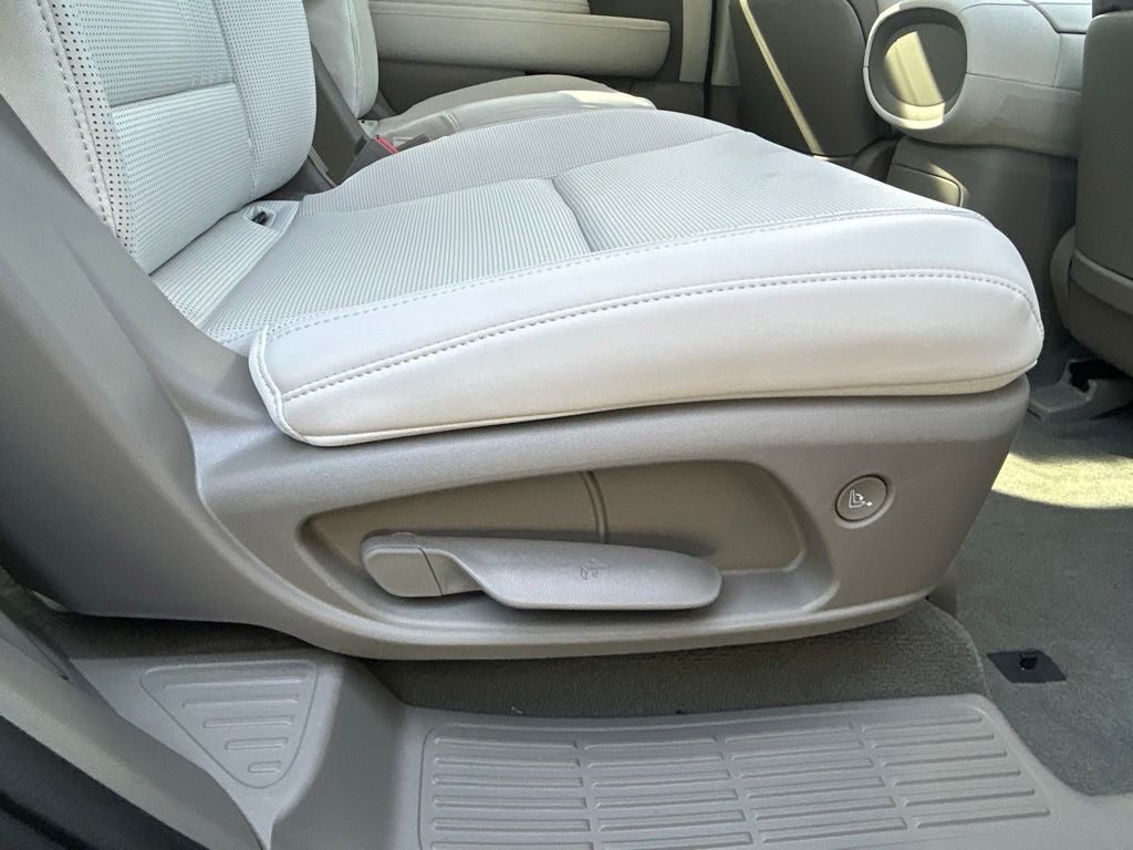 2026 Hyundai Palisade Hybrid Blue SEL Premium 7 Passenger