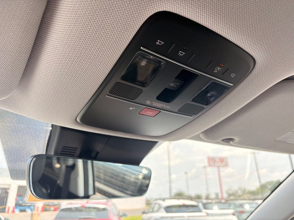 2026 Hyundai Palisade Hybrid SEL Premium 8 Passenger