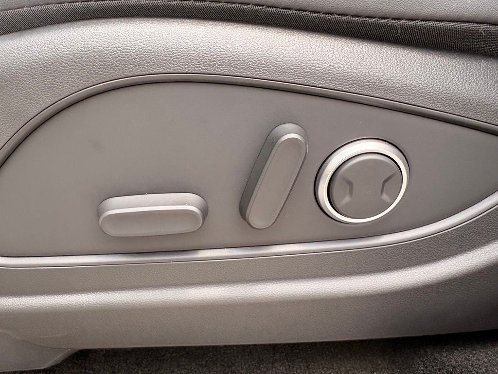 2026 Hyundai Palisade Hybrid Blue SEL 7 Passenger