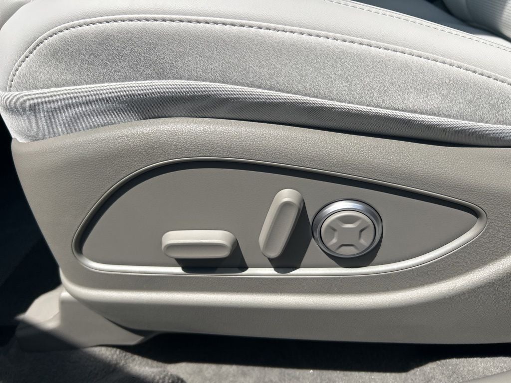 2026 Hyundai Palisade SEL Premium 7 Passenger
