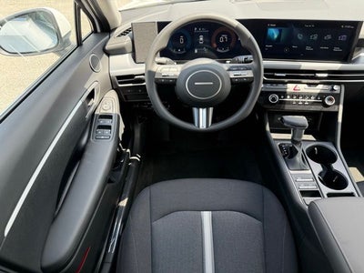 2025 Hyundai Sonata SE