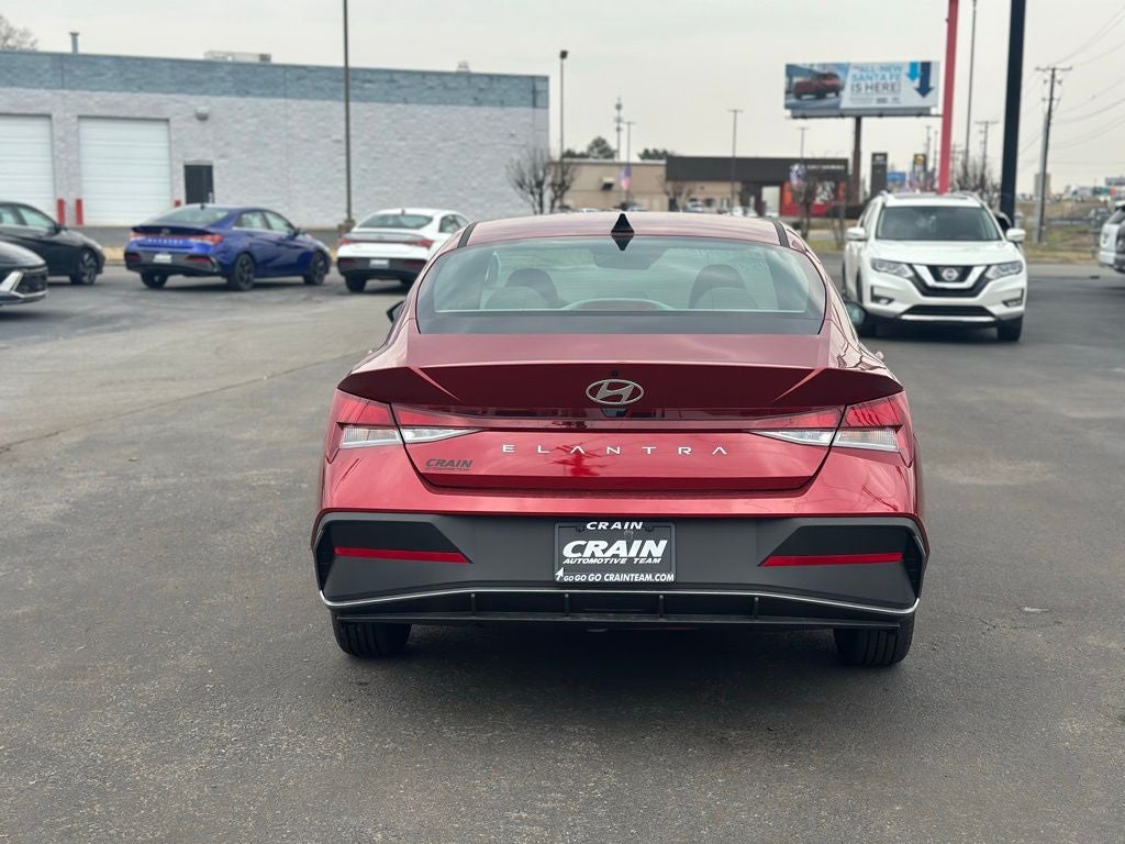 2026 Hyundai Elantra SE