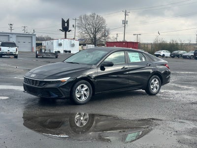 2026 Hyundai Elantra SE