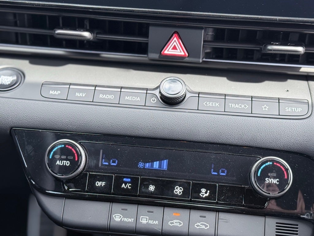 2025 Hyundai Elantra Hybrid SEL Sport