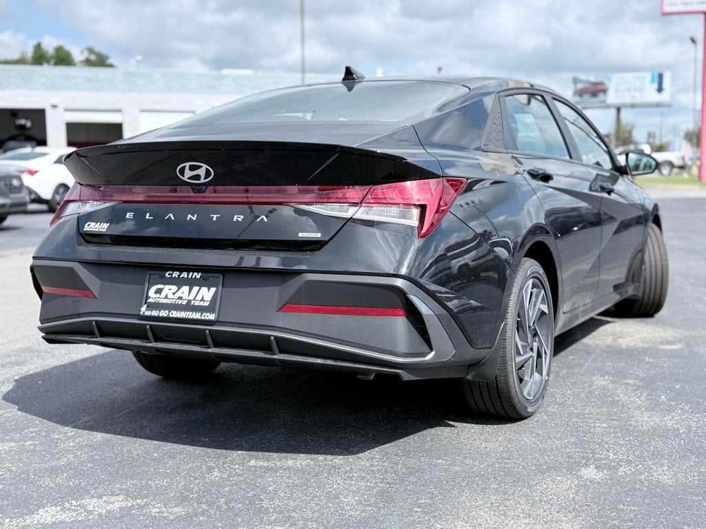 2025 Hyundai Elantra Hybrid SEL Sport