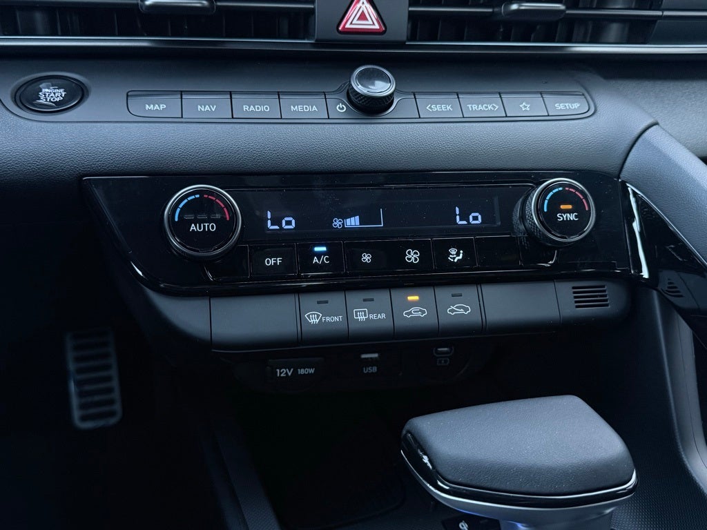 2025 Hyundai Elantra Hybrid SEL Sport