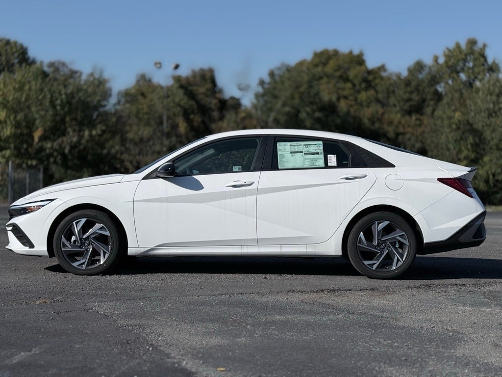 2025 Hyundai Elantra Hybrid SEL Sport