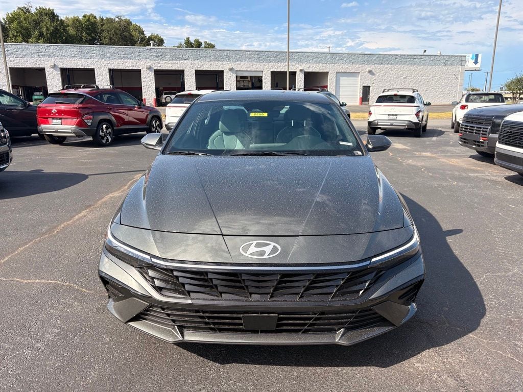 2026 Hyundai Elantra Hybrid Limited