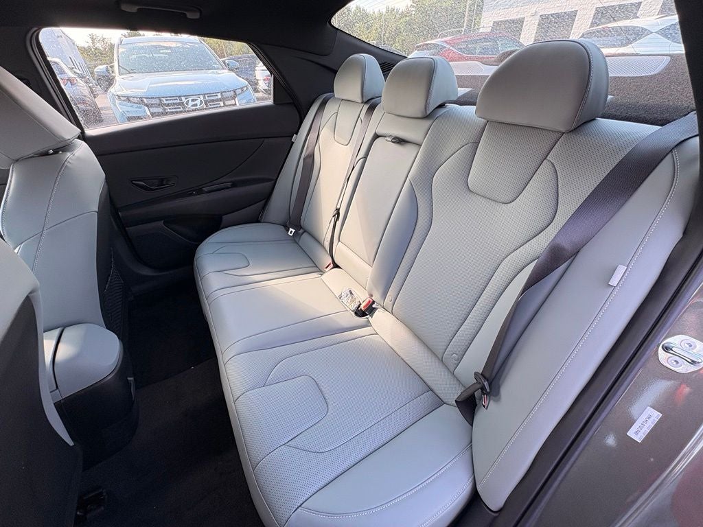 2026 Hyundai Elantra Hybrid Limited