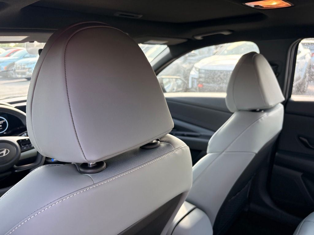 2026 Hyundai Elantra Hybrid Limited